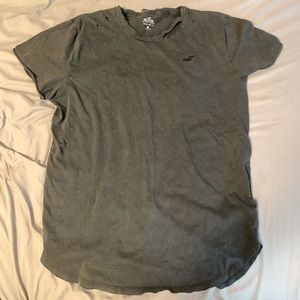 Hollister Curved Hem Tee